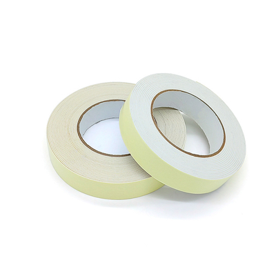 Acoplar fita de espuma EVA em branco com suporte de papel